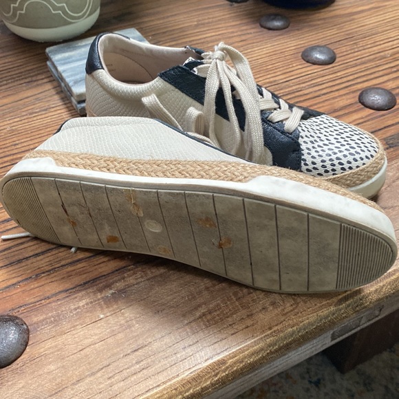 Cute multi print Tennies - Picture 2 of 3